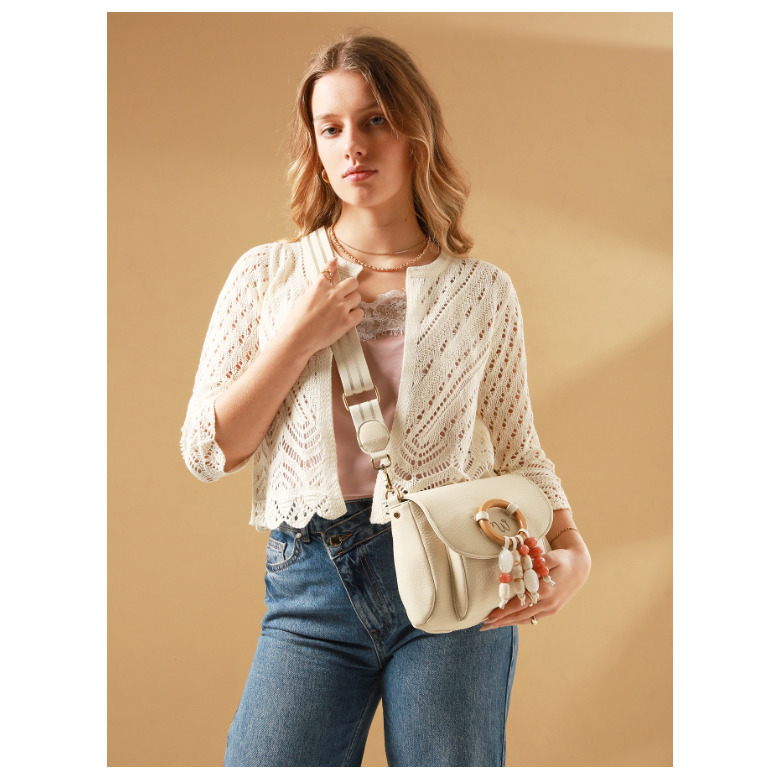 Woomen Vegan crossbody ecru 5