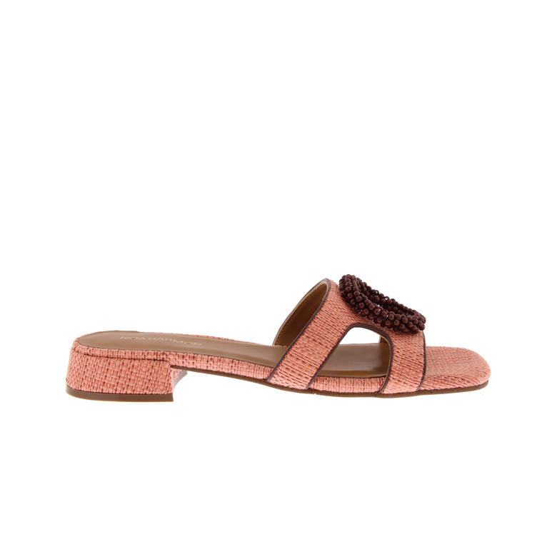 Noa Harmon thong slippers pink 1