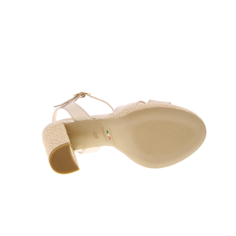 Nero Giardini sandals gold 5