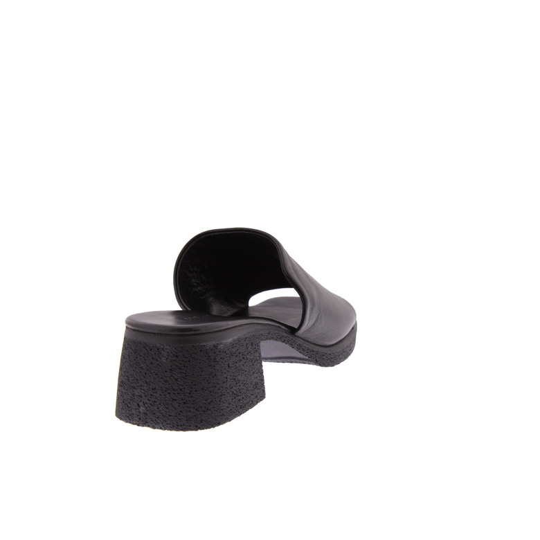 All Black thong slippers black 4