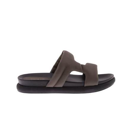 All Black thong slippers green