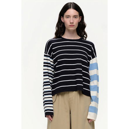 Our Sister trui blauw