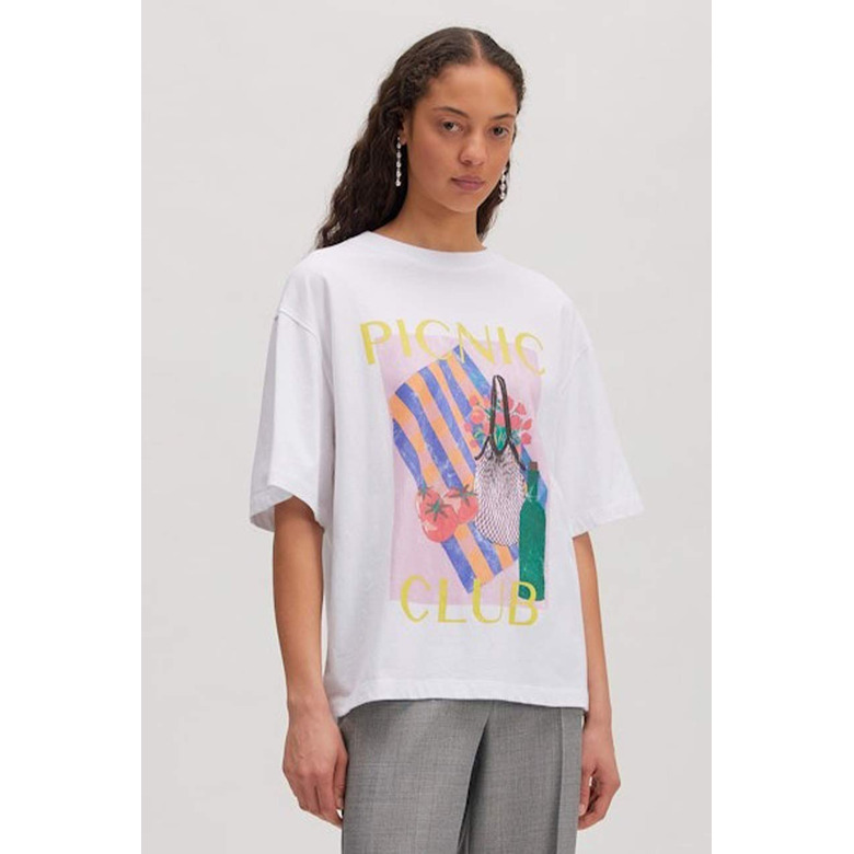 Edited t-shirt wit 2