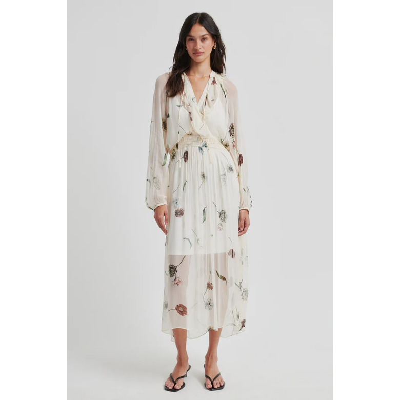 Second Female dress lightbrown 2