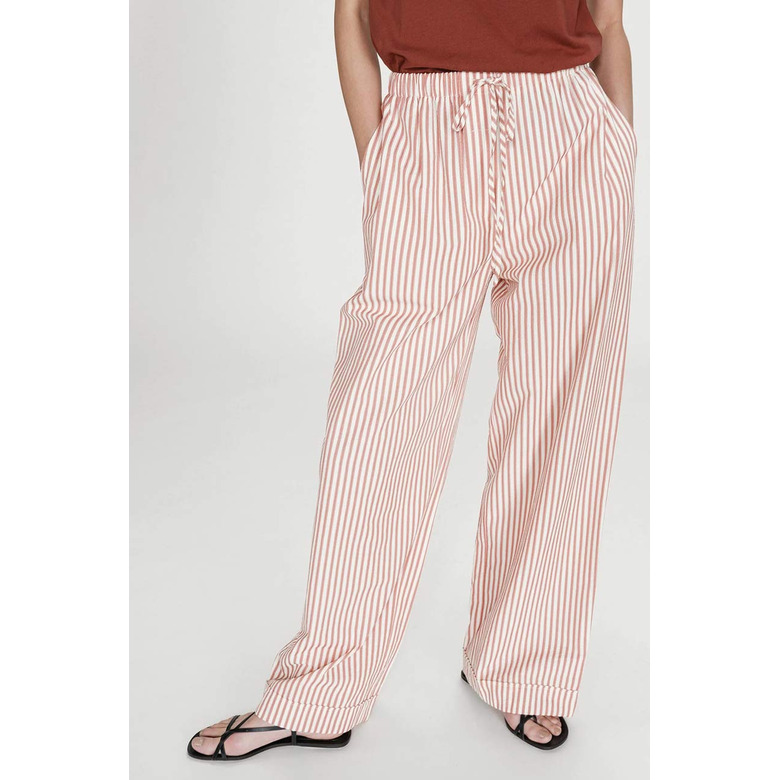 Grace & Mila hose rot 2