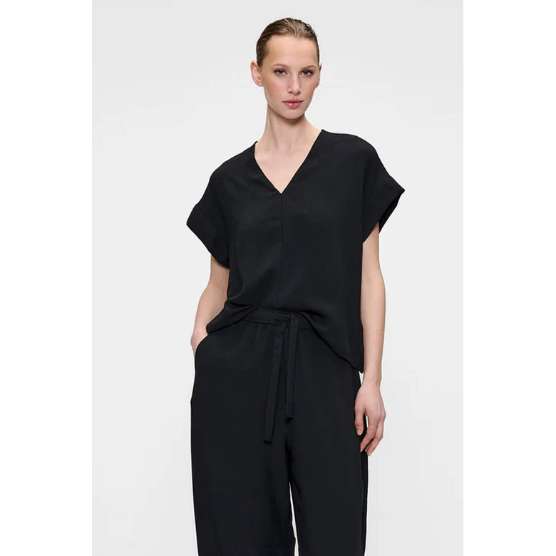 Zenggi blouse black 2