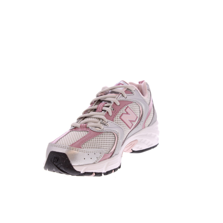 New Balance sneakers rose 3