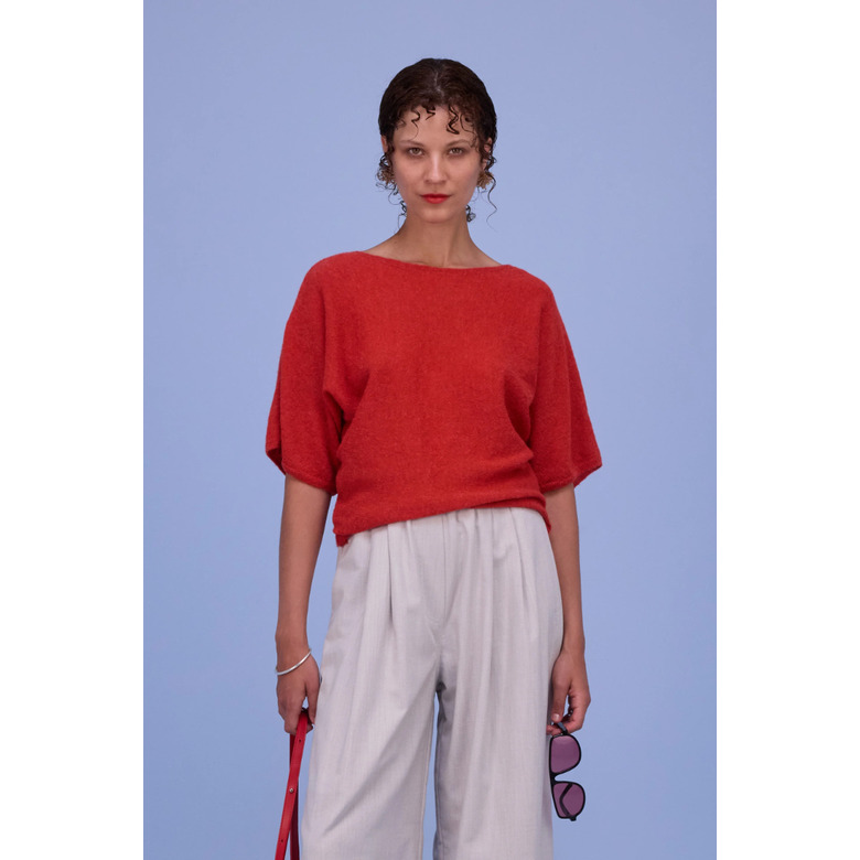 Nathalie Vleeschouwer trui rood 2