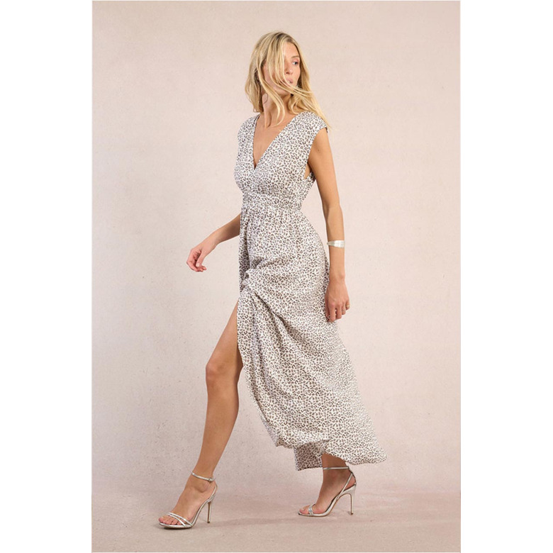 Molly Bracken robe blanc 2