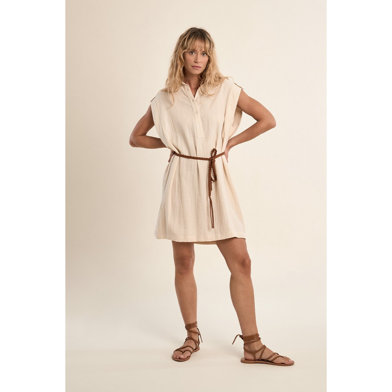 Molly Bracken robe ecru 2