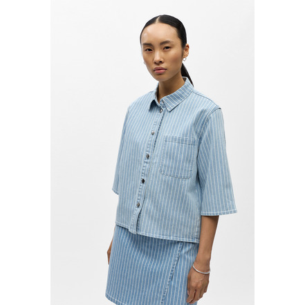 Object chemisier bleu