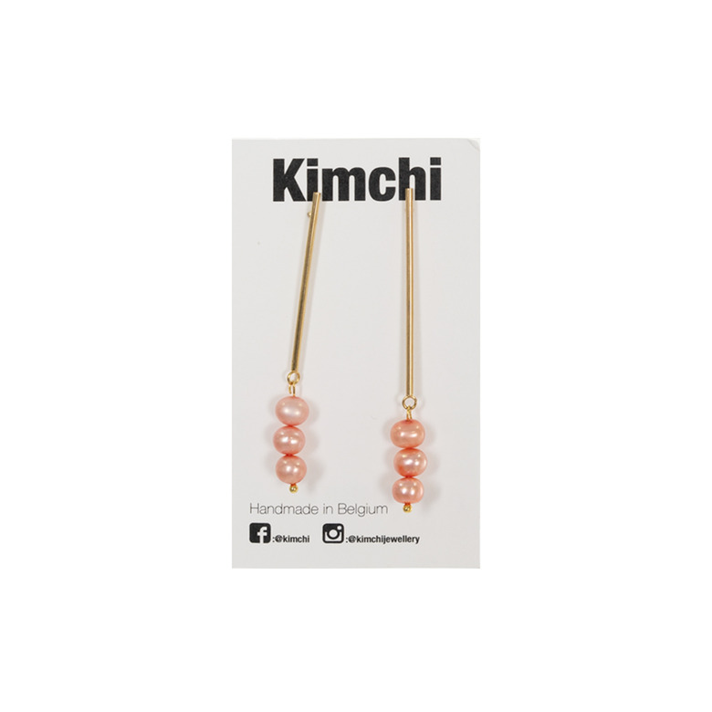 Kimchi oorbellen roze 1