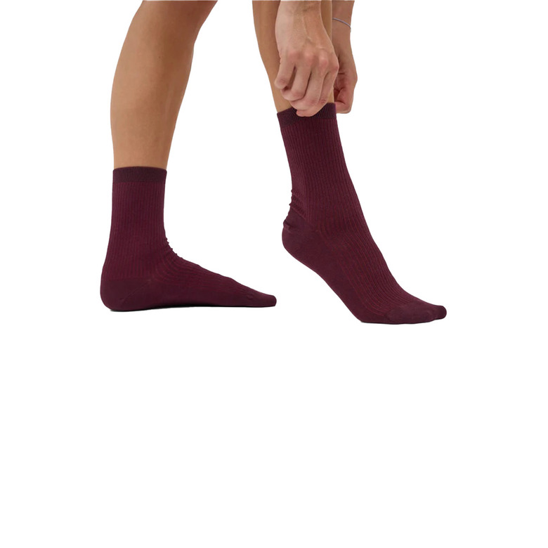 Colorful Standard socken bordeaux 2