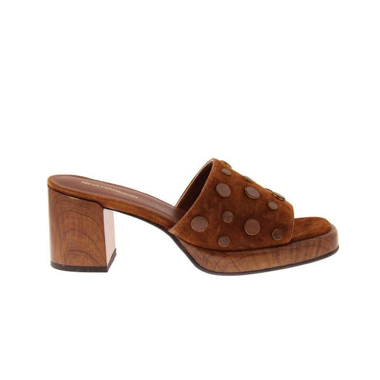 Noa Harmon thong slippers brown 1