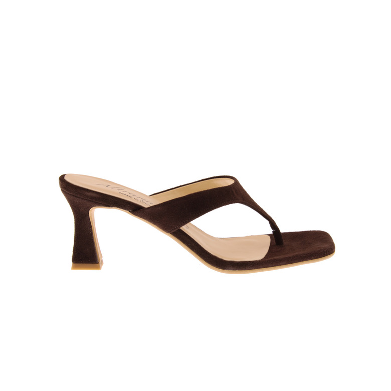 Emmeblu Altramarea thong slippers brown 1