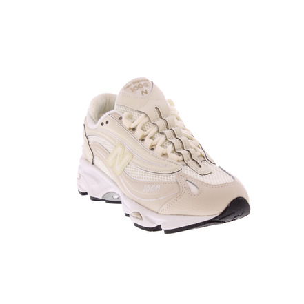 New Balance sneakers beige