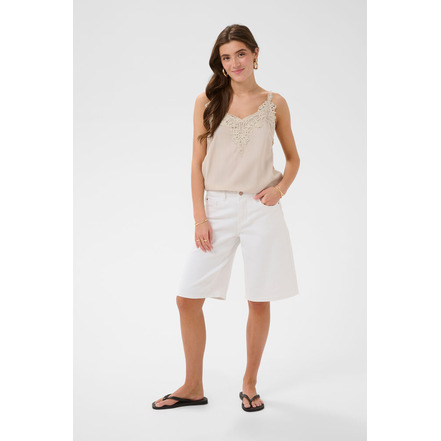 Cream short wit