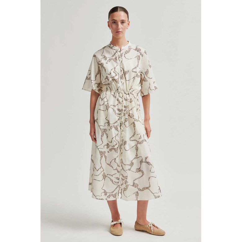 Second Female dress ecru 2