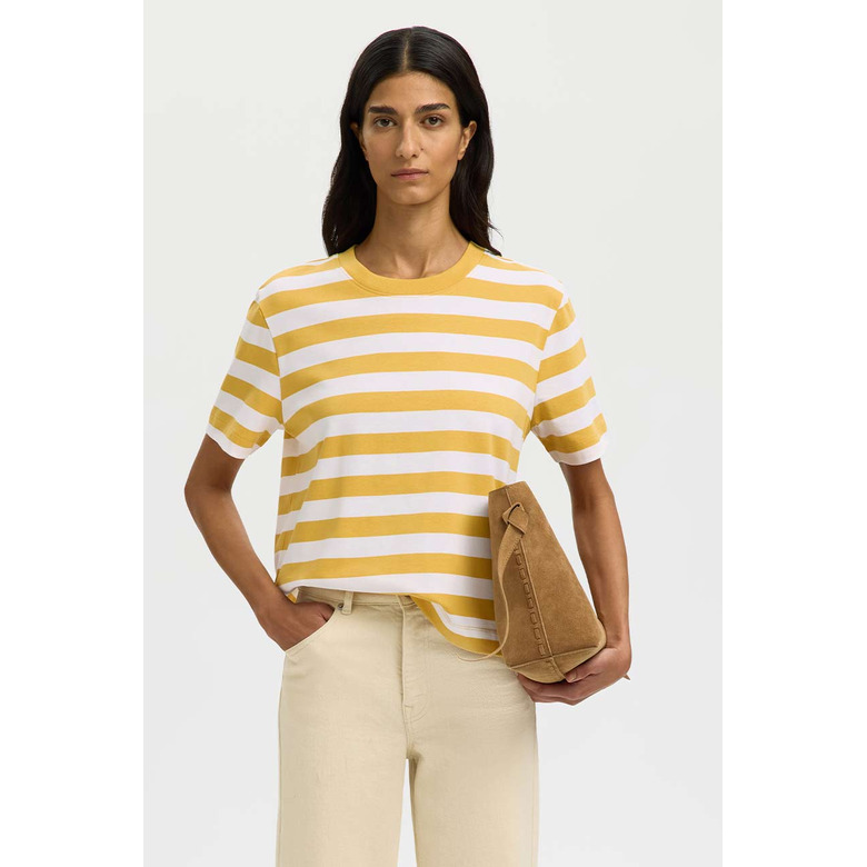 Selected Femme t-shirts yellow 2