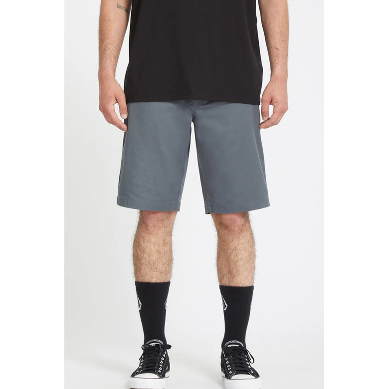 Volcom short grey 2