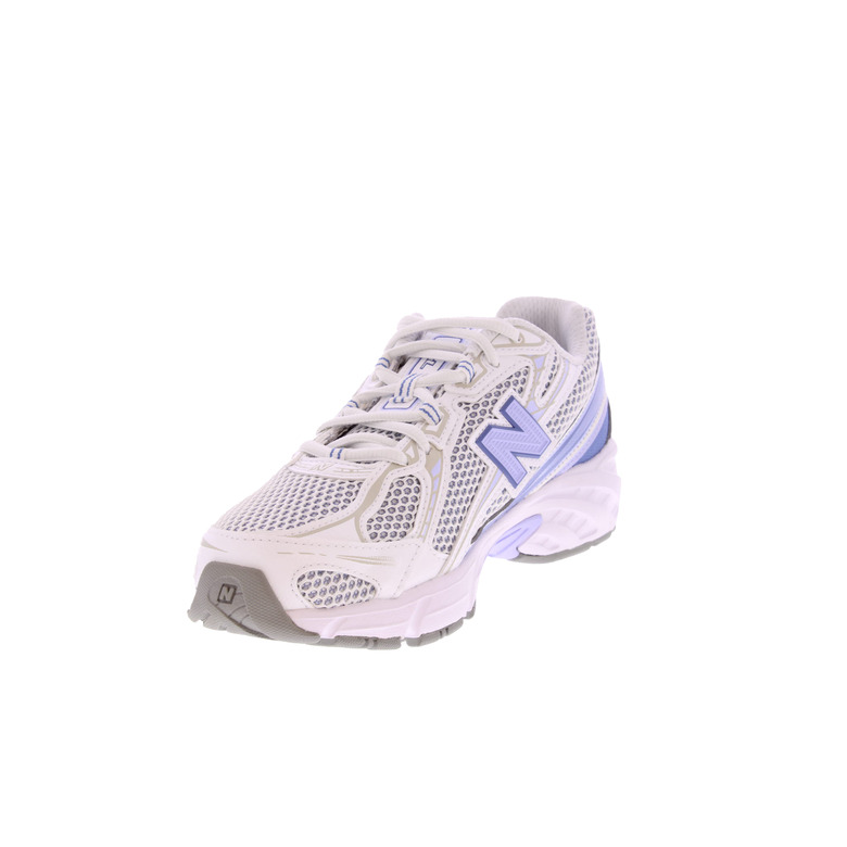 New Balance sneakers wit 3