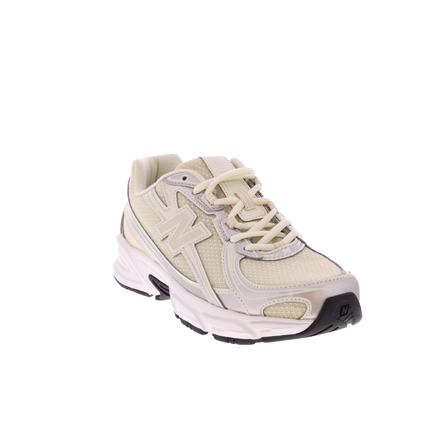 New Balance sneakers beige