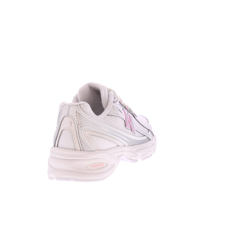 New Balance sneakers wit 4