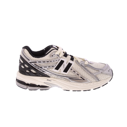 New Balance sneakers zilver