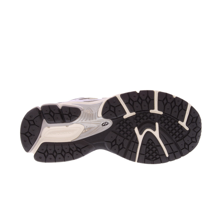 New Balance sneakers zilver 5