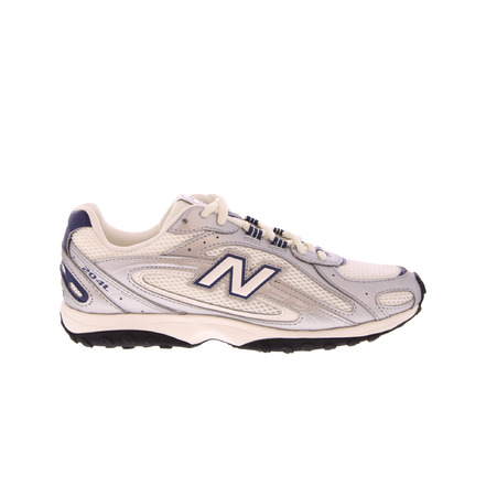 New Balance sneakers silver