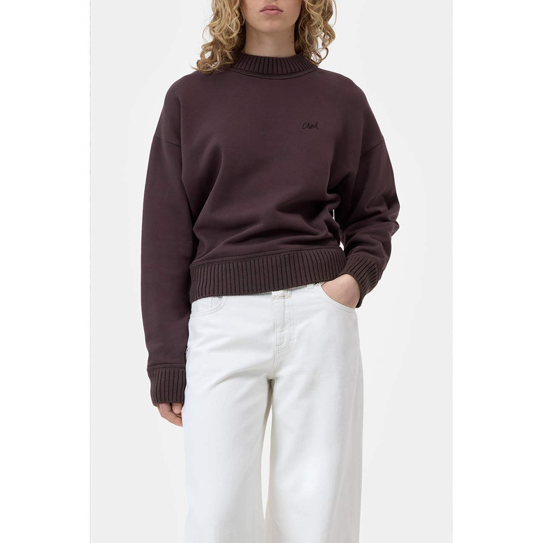 Closed sweater braun 2