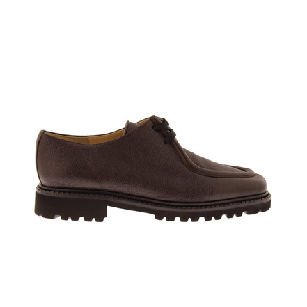 Brunate veterschoenen ---