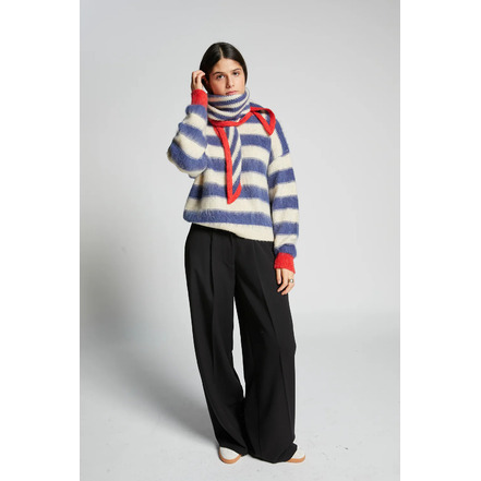 Indee sweater blauw