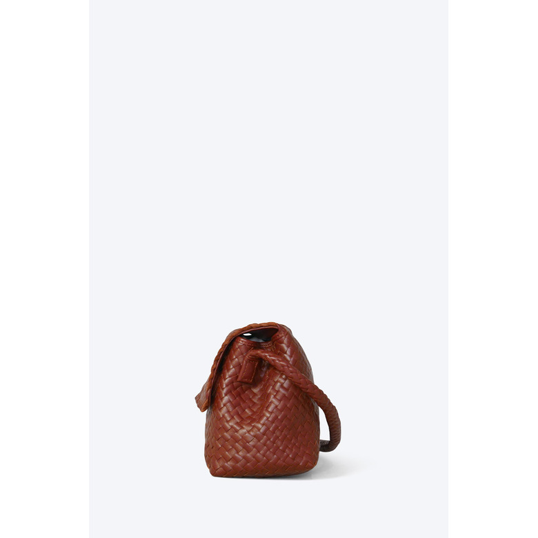 Allan K crossbody cognac 3