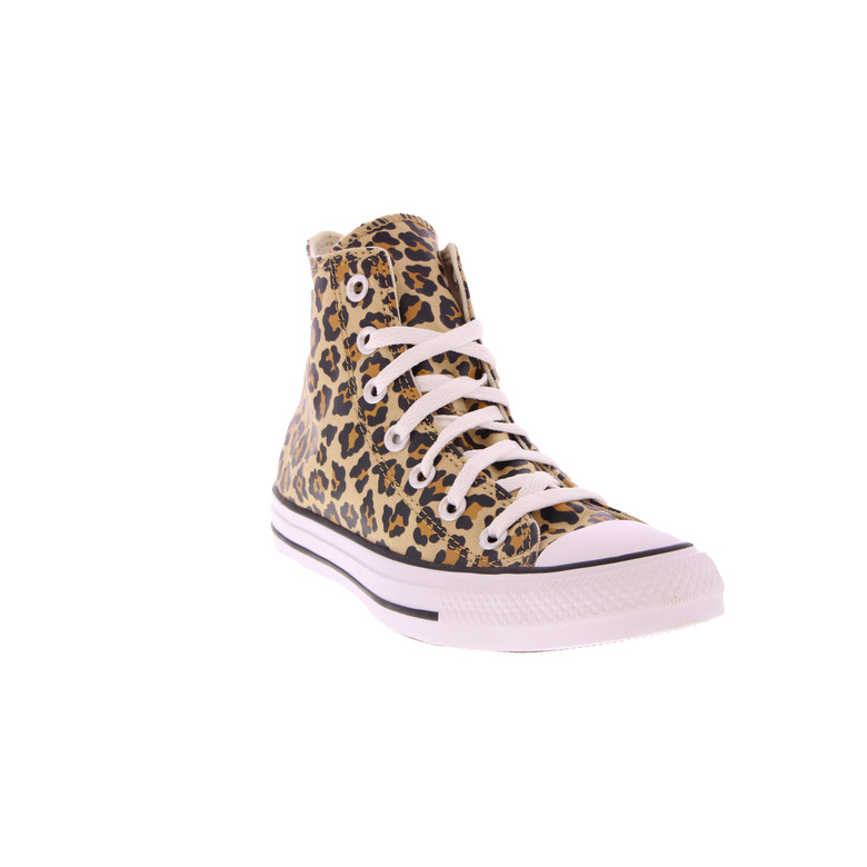 Converse sneakers camel 2