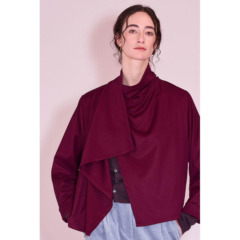 Nathalie Vleeschouwer weste bordeaux 2