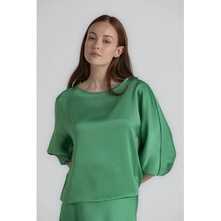 Gigue chemisier vert