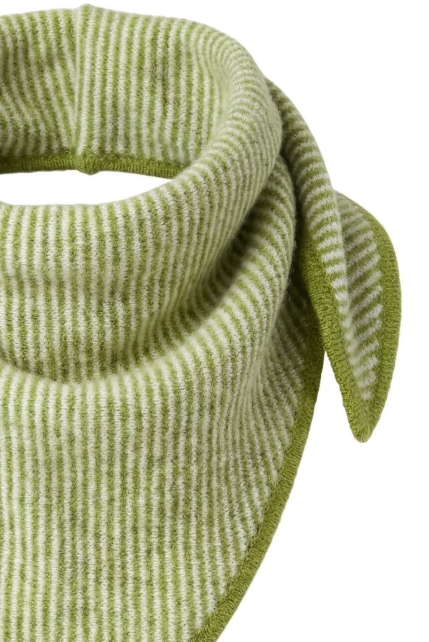 Scarf | Hampton Bays | Green | TRILIUM 98221 | Free delivery