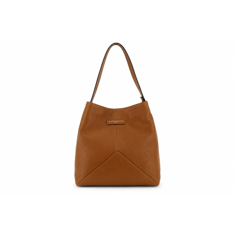 Carol J. schoudertas camel 1