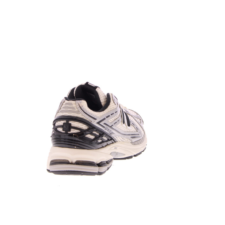 New Balance sneakers silver 4