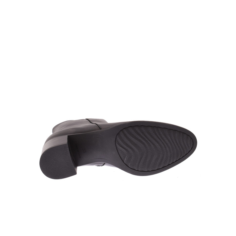 Piesanto stiefelette schwarz 5