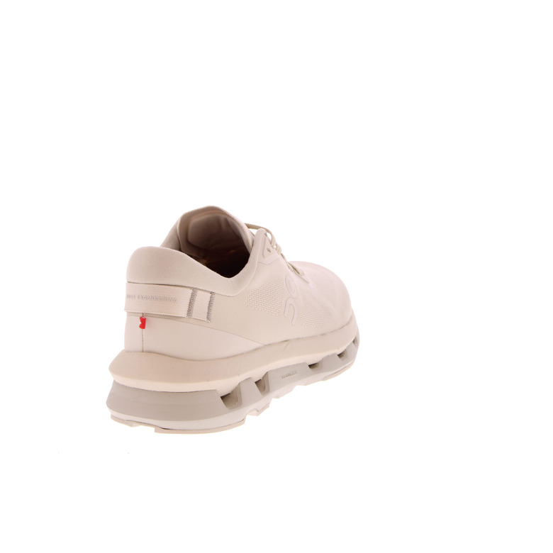 On Running sneakers ecru 4
