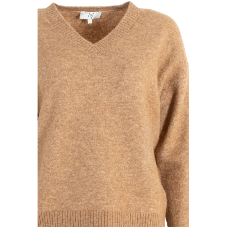 Jeff pull beige 2