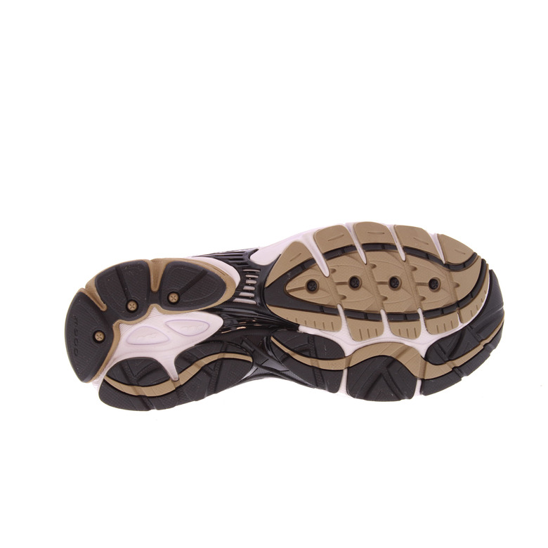Saucony sneakers wit 5