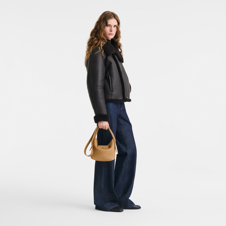 Longchamp handbag lightbrown 4