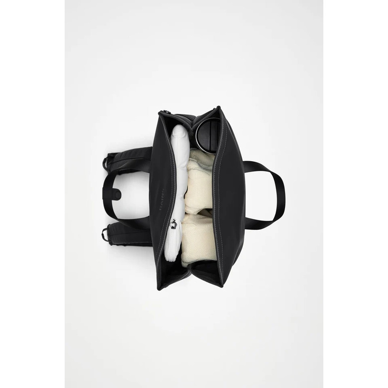 Rains backpack black 3