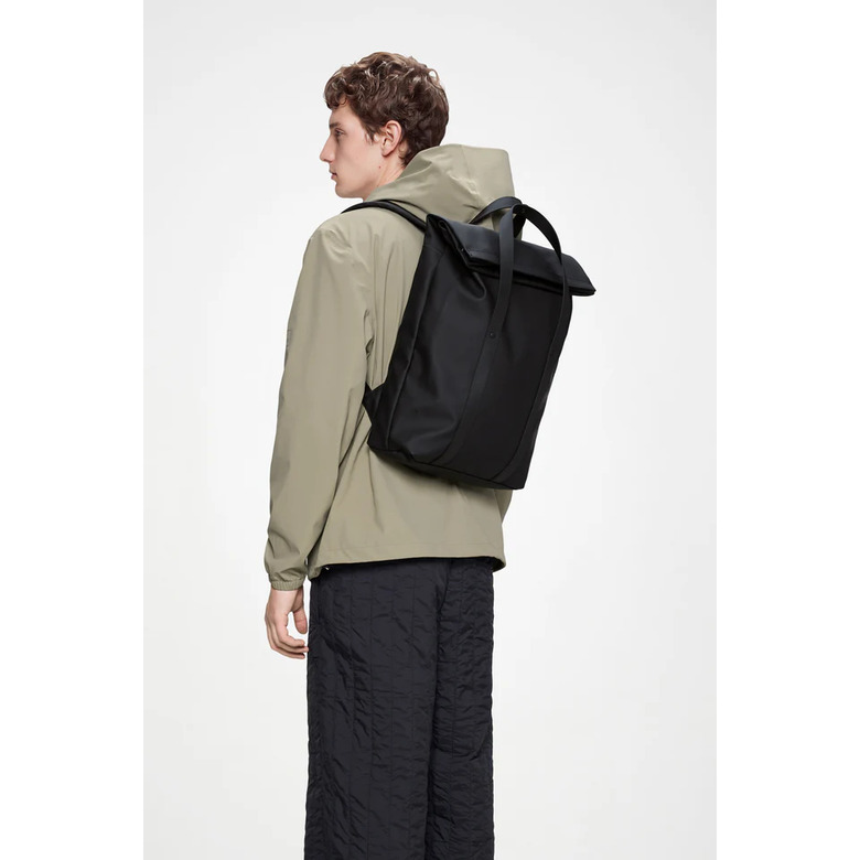 Rains backpack black 4