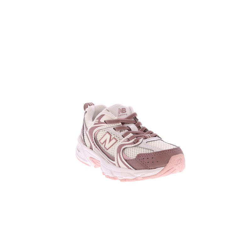 New Balance sneakers rose 2