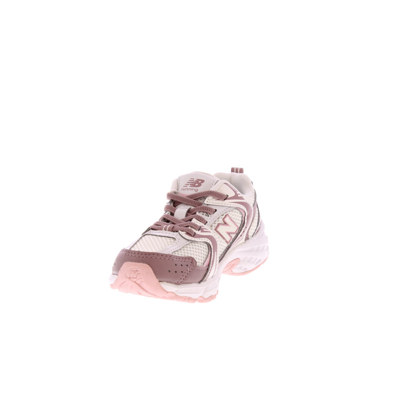 New Balance sneakers rose 3