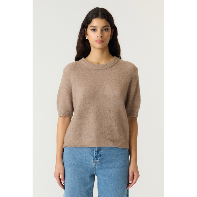 Y.a.s pull beige 2